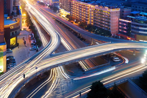 Accélérer les synergies d’une fusion grâce à la fonction Achats